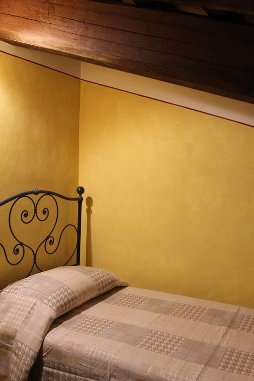 Agriturismo Casale La Palombara Cerreto di Spoleto Room photo