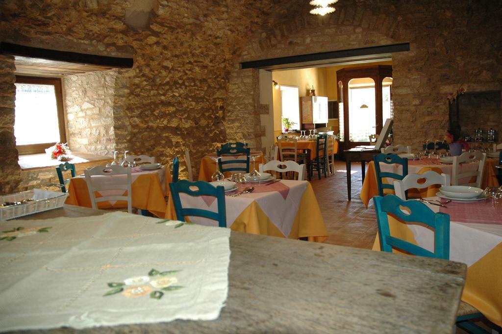Agriturismo Casale La Palombara Cerreto di Spoleto Exterior photo